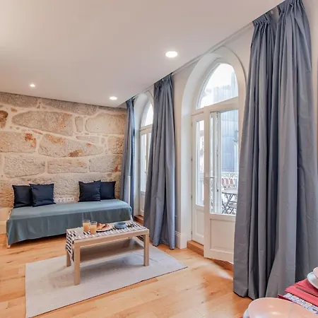 Sweet Studio W/ Big Balcony By Lovelystay * Porto